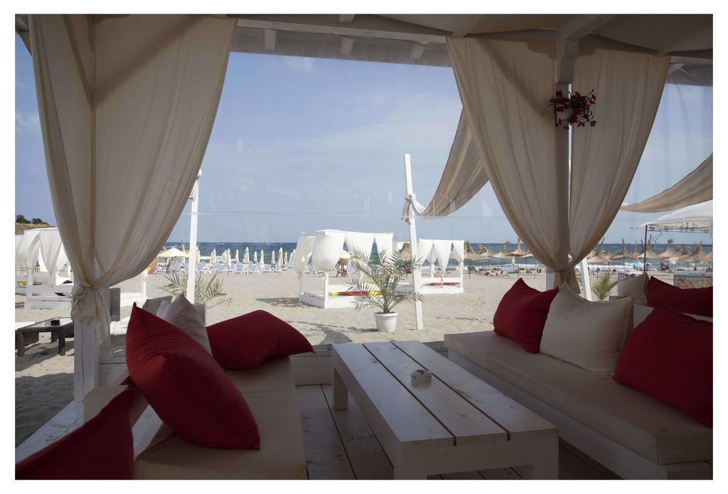 Aparthotel Regina Mare Zarewo Exterior foto