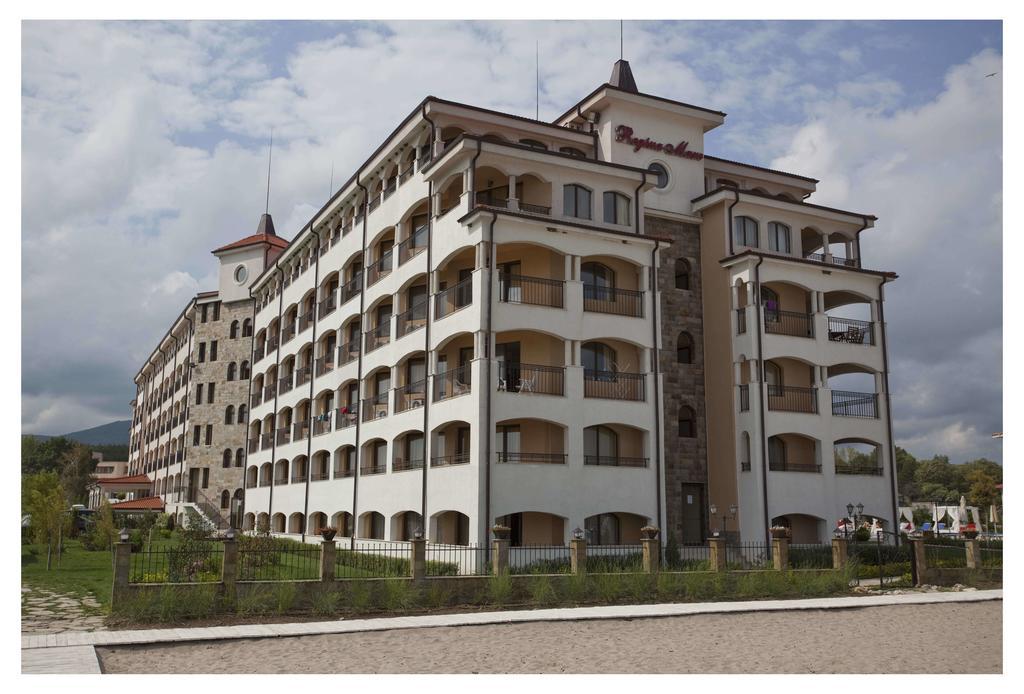 Aparthotel Regina Mare Zarewo Exterior foto